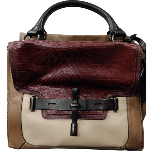 Vince Camuto Awesome Leather Satchel 😍 - Picture 14 of 15